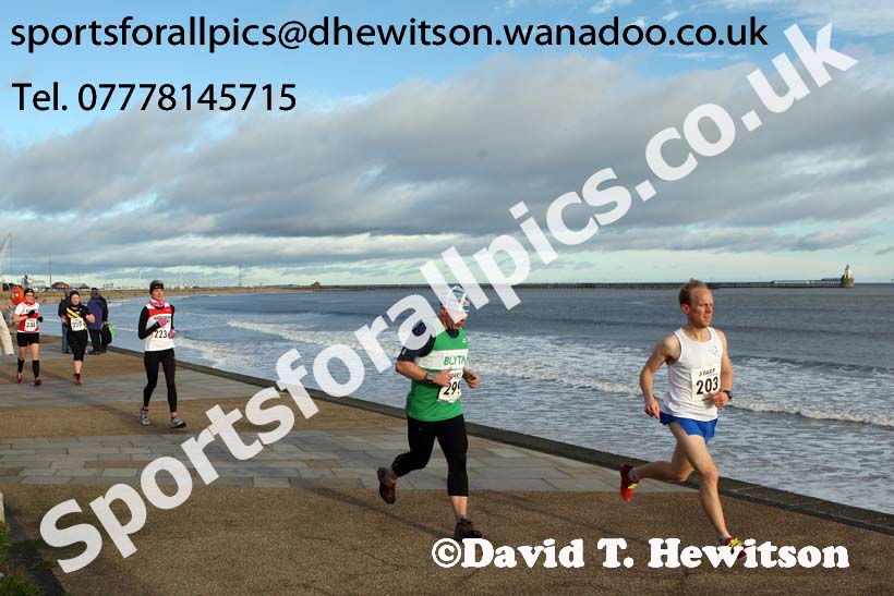 Blyth Sand 5 Handicap Race. Photo: David T. Hewitson/Sports for All Pics